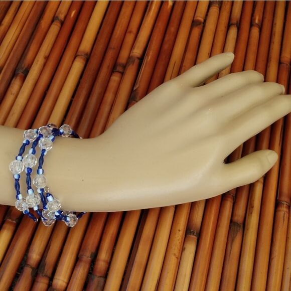 HANDMADE Blue, White & Clear Glass Wrap Around Cuff Bracelet Adjustable - Picture 8 of 9